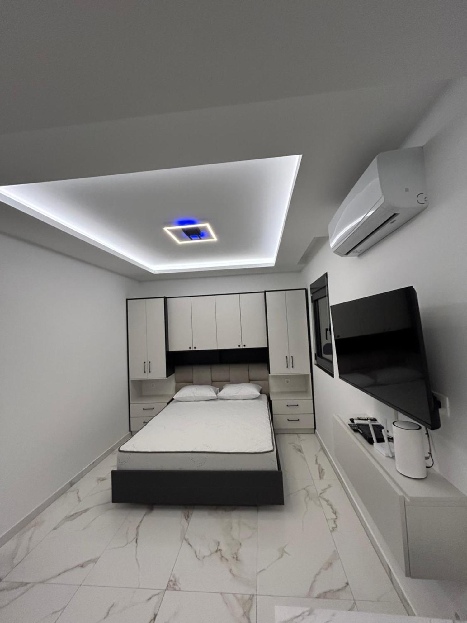 Merlin Prestige Apartments บุดวา ภายนอก รูปภาพ