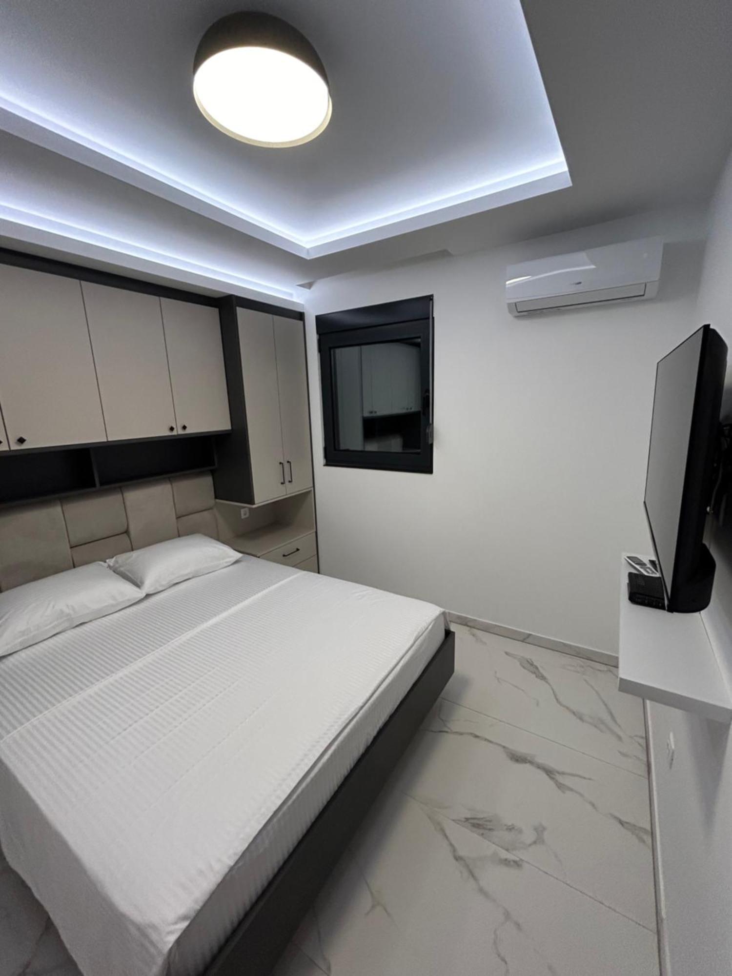 Merlin Prestige Apartments บุดวา ภายนอก รูปภาพ