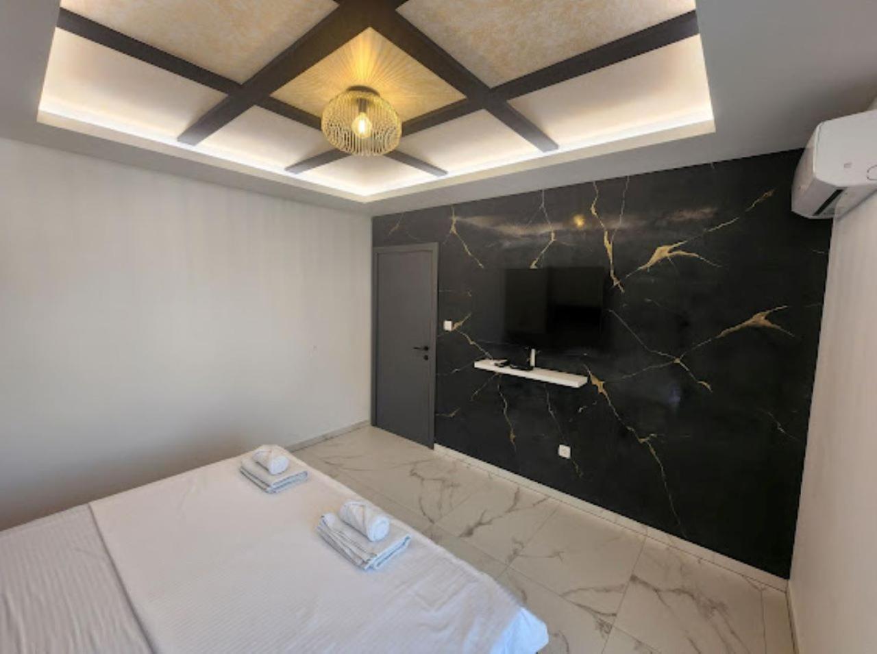 Merlin Prestige Apartments บุดวา ภายนอก รูปภาพ